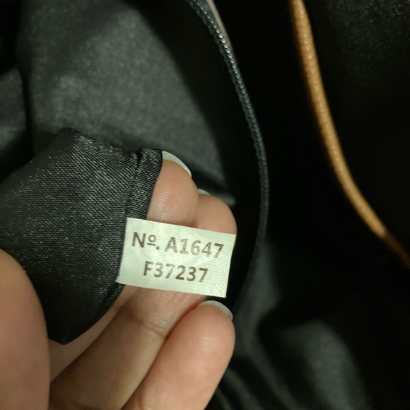 Coach Black and Tan Tote Bag with Gold Hardware - Picture 5 of 13